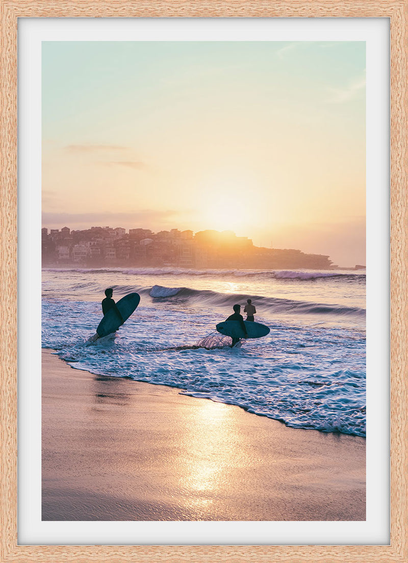 2. Bondi Surfing